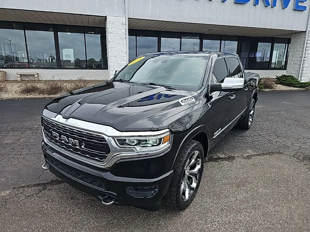 2019 RAM 1500 Limited 4x4 Crew Cab 5'7's photo