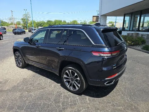 More photos of 2022 Jeep Grand Cherokee Overland 4xe at RightDrive Muncie, IN