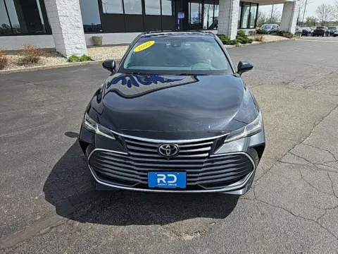 Photos of 2022 Toyota Avalon Limited for sale in Muncie, IN at RightDrive Muncie