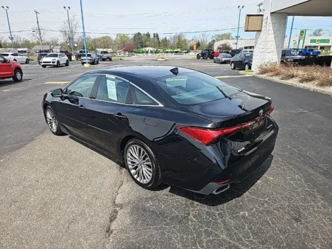 More photos of 2022 Toyota Avalon Limited at RightDrive Muncie, IN