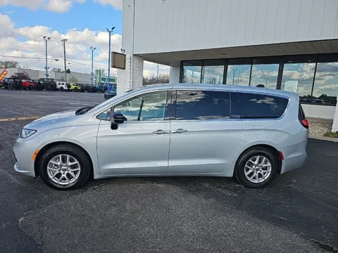 More photos of 2024 Chrysler Pacifica Touring L at RightDrive Muncie, IN