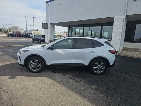 More photos of 2025 Ford Escape ST-Line at RightDrive Muncie, IN