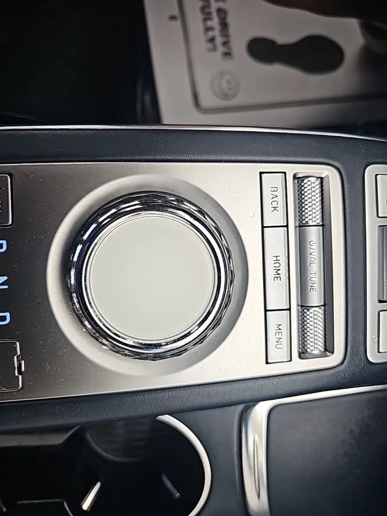 2023 GENESIS GV70 Standard - Photo 30