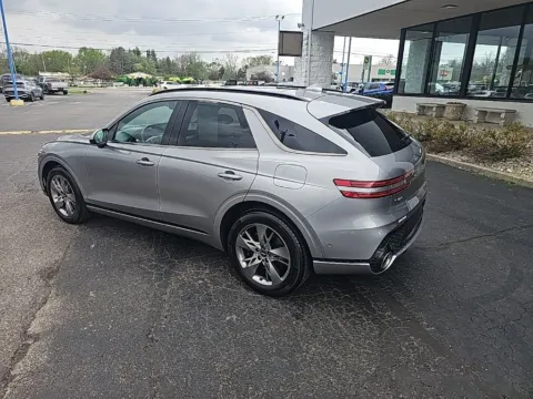 More photos of 2023 Genesis GV70 2.5T at RightDrive Muncie, IN