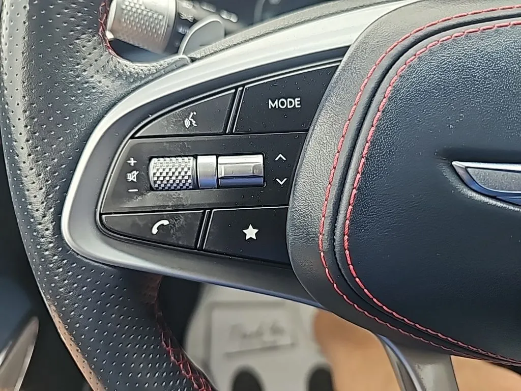 2023 GENESIS GV70 Standard - Photo 23