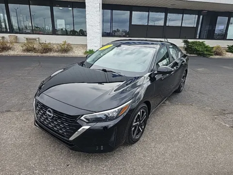Black 2024 Nissan Sentra SV for sale in Muncie, IN