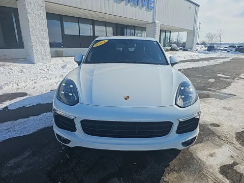 Photos of 2017 Porsche Cayenne S for sale in Muncie, IN at RightDrive Muncie