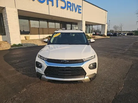 Photos of 2021 Chevrolet TrailBlazer LT for sale in Muncie, IN at RightDrive Muncie