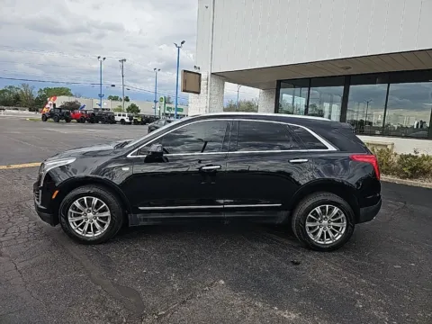 More photos of 2017 Cadillac XT5 Luxury at RightDrive Muncie, IN