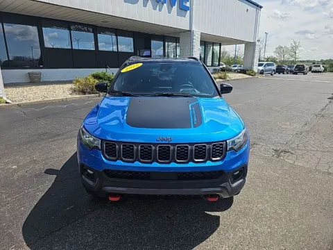 Photos of 2025 Jeep Compass Trailhawk for sale in Muncie, IN at RightDrive Muncie