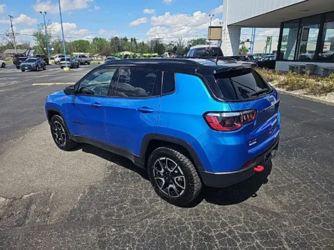 More photos of 2025 Jeep Compass Trailhawk at RightDrive Muncie, IN