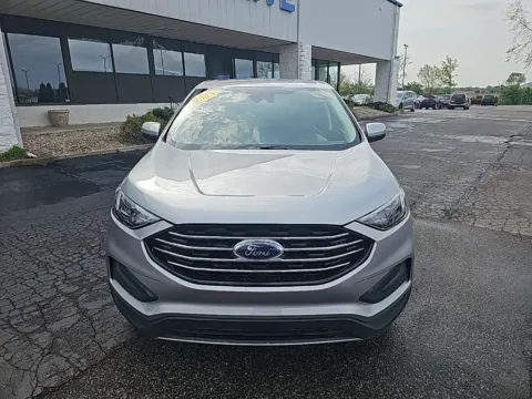 Photos of 2023 Ford Edge SEL for sale in Muncie, IN at RightDrive Muncie