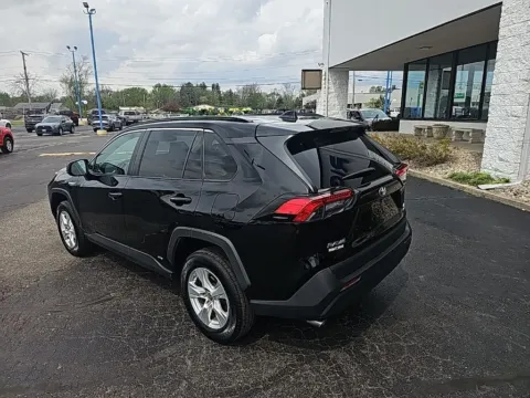 More photos of 2021 Toyota RAV4 Hybrid LE at RightDrive Muncie, IN