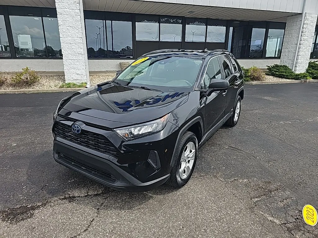 2021 Toyota RAV4 Hybrid LE for sale in Muncie, IN