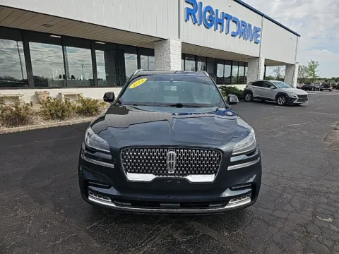 Photos of 2021 Lincoln Aviator Reserve for sale in Muncie, IN at RightDrive Muncie