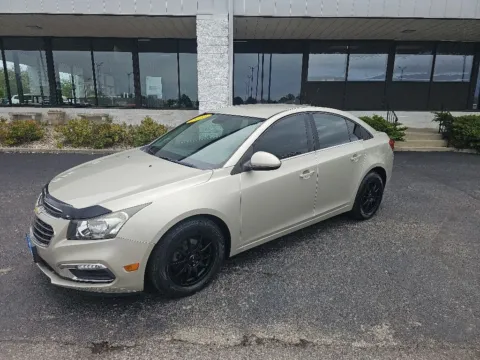 Photos of 2015 Chevrolet Cruze 1LT for sale in Muncie, IN at RightDrive Muncie