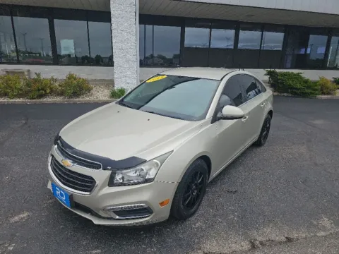Silver 2015 Chevrolet Cruze 1LT for sale in Muncie, IN