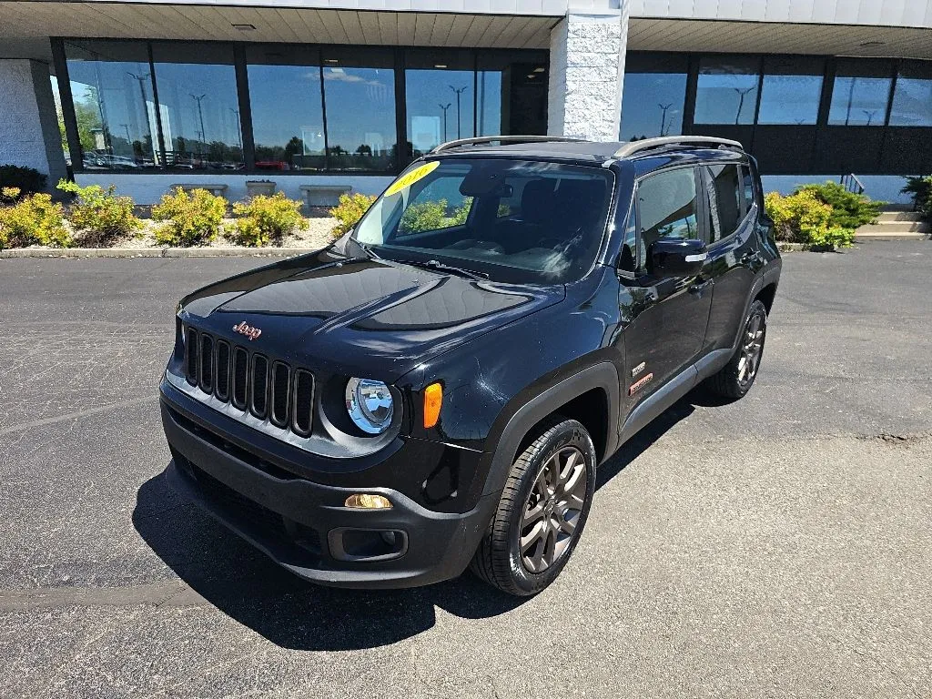 Black 2016 Jeep Renegade Latitude for sale in Muncie, IN