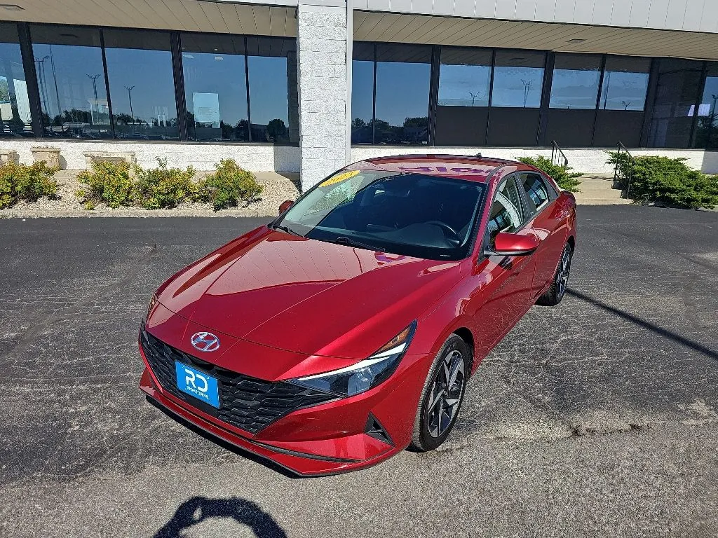 2023 Hyundai Elantra SEL