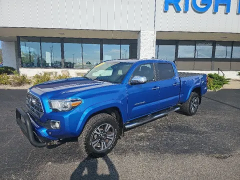 Another view of 2016 Toyota Tacoma Limited for sale in Muncie, IN at RightDrive Muncie
