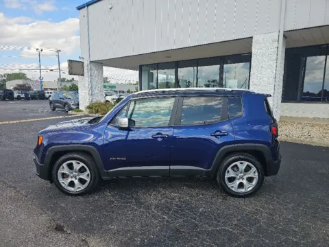 More photos of 2017 Jeep Renegade Limited at RightDrive Muncie, IN