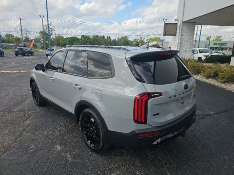 More photos of 2021 Kia Telluride SX at RightDrive Muncie, IN