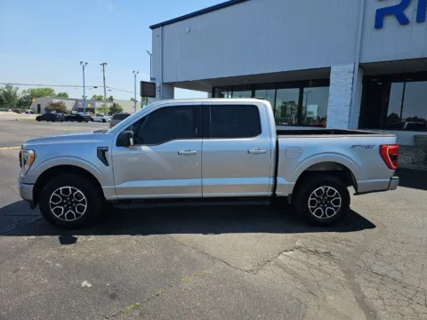 More photos of 2021 Ford F-150 XLT at RightDrive Muncie, IN