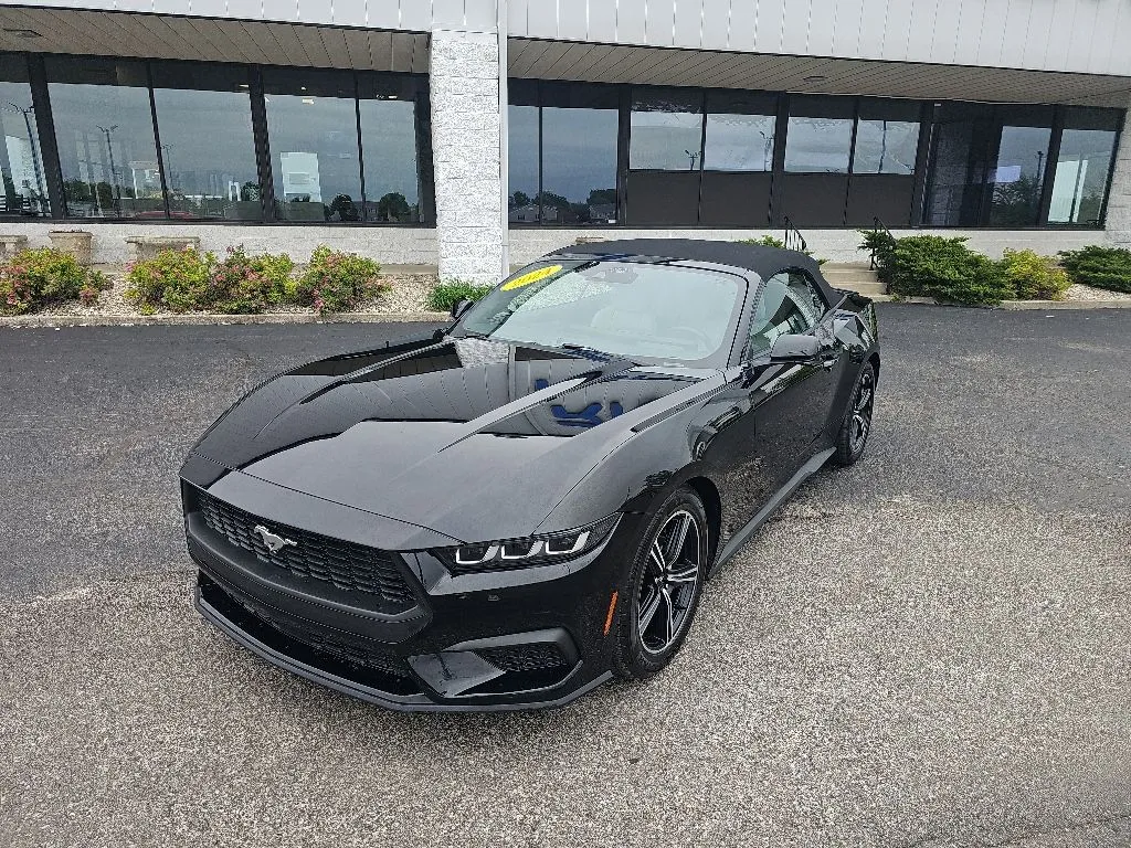 2024 Ford Mustang's photo