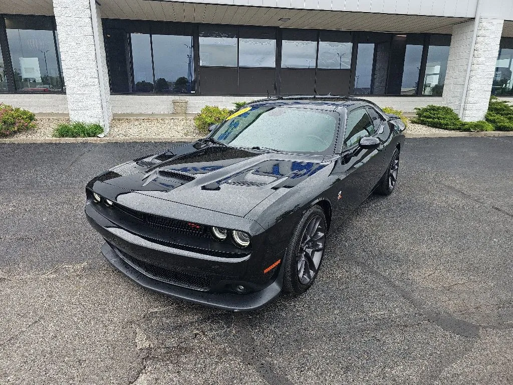 2022 Dodge Challenger R/T Scat Pack's photo