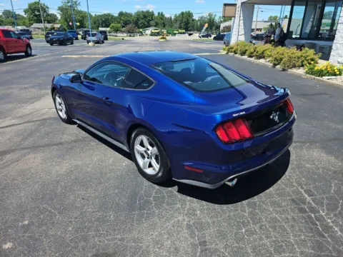 More photos of 2016 Ford Mustang V6 at RightDrive Muncie, IN