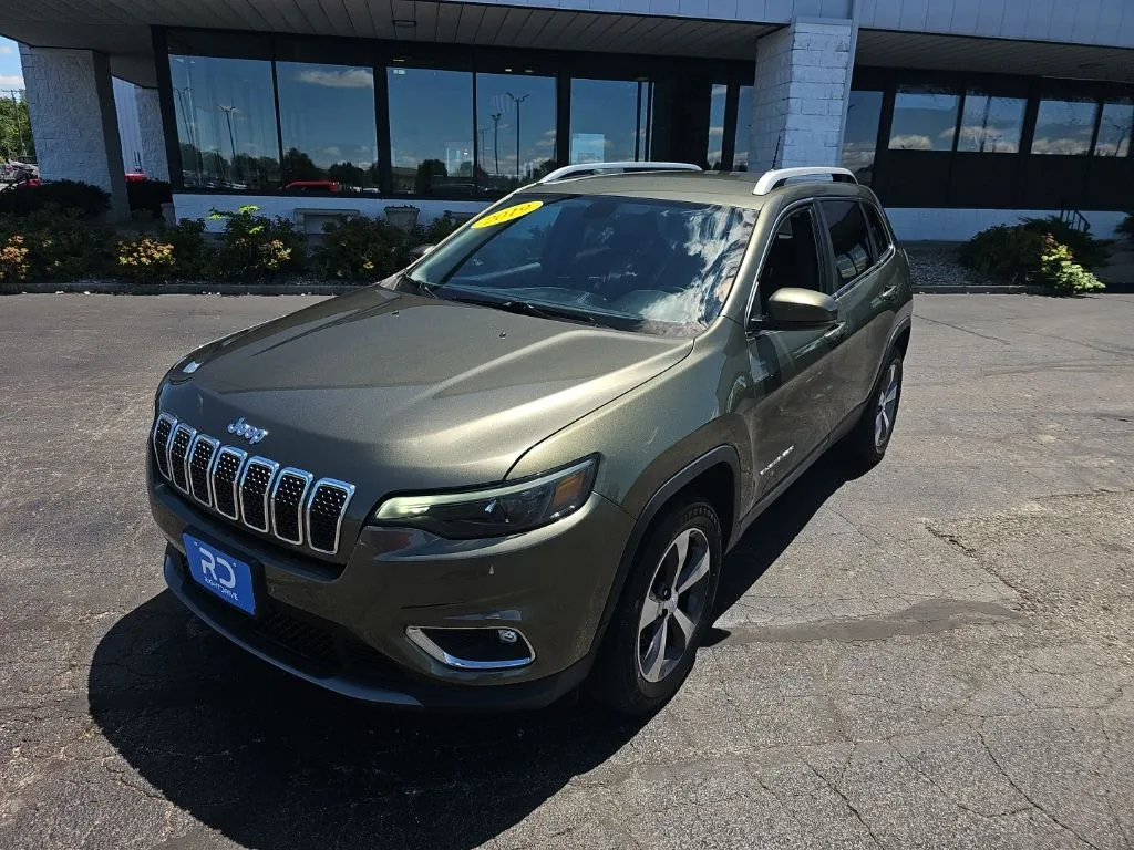 Green 2019 Jeep Cherokee Limited for sale in Muncie, IN