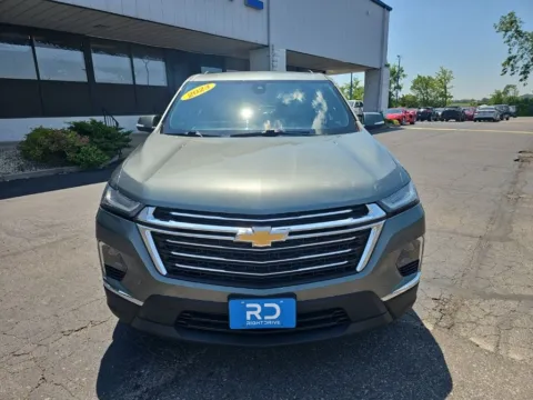 Photos of 2023 Chevrolet Traverse LT for sale in Muncie, IN at RightDrive Muncie