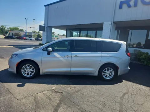 More photos of 2023 Chrysler Voyager LX at RightDrive Muncie, IN