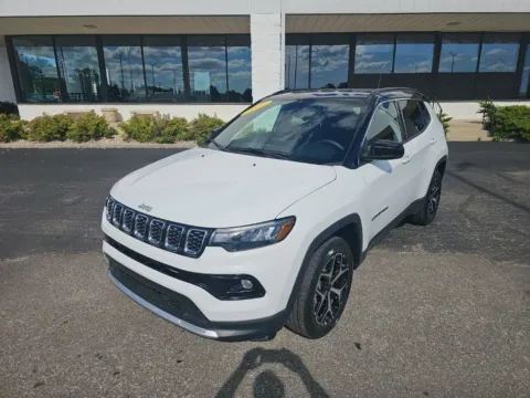 White 2025 Jeep Compass Limited for sale in Muncie, IN