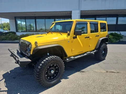 Another view of 2015 Jeep Wrangler Unlimited Sahara for sale in Muncie, IN at RightDrive Muncie