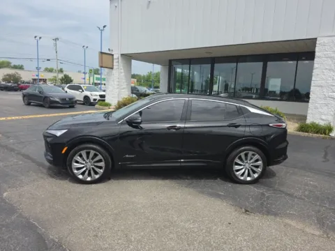More photos of 2024 Buick Envista Avenir at RightDrive Muncie, IN