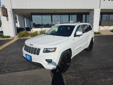 White 2014 Jeep Grand Cherokee Altitude for sale in Muncie, IN
