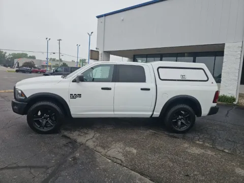 More photos of 2022 Ram 1500 Classic Warlock at RightDrive Muncie, IN
