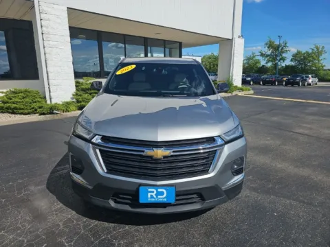 Photos of 2023 Chevrolet Traverse LS for sale in Muncie, IN at RightDrive Muncie