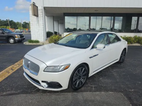 Another view of 2017 Lincoln Continental Reserve for sale in Muncie, IN at RightDrive Muncie