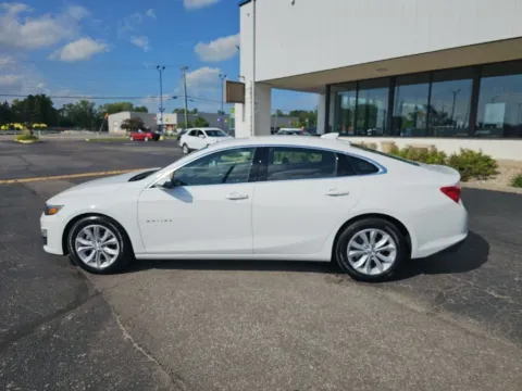 More photos of 2025 Chevrolet Malibu LT at RightDrive Muncie, IN