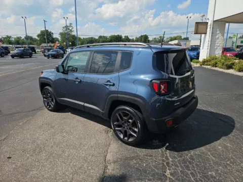 More photos of 2021 Jeep Renegade Latitude at RightDrive Muncie, IN