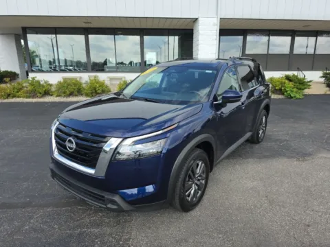 Blue 2025 Nissan Pathfinder SV for sale in Muncie, IN