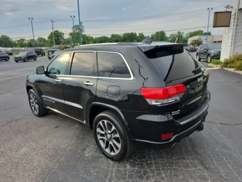 More photos of 2017 Jeep Grand Cherokee Overland at RightDrive Muncie, IN
