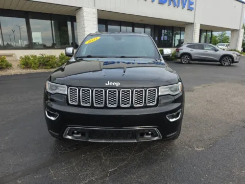 Photos of 2017 Jeep Grand Cherokee Overland for sale in Muncie, IN at RightDrive Muncie