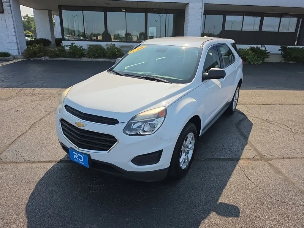 White 2016 Chevrolet Equinox LS for sale in Muncie, IN