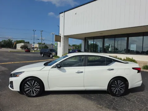 More photos of 2025 Nissan Altima 2.5 SV at RightDrive Muncie, IN