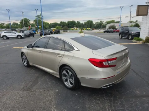 More photos of 2018 Honda Accord EX at RightDrive Muncie, IN