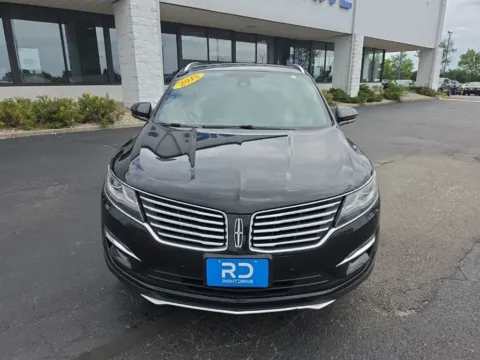 Photos of 2015 Lincoln MKC for sale in Muncie, IN at RightDrive Muncie