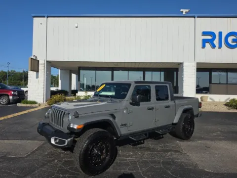 Another view of 2021 Jeep Gladiator Sport for sale in Muncie, IN at RightDrive Muncie